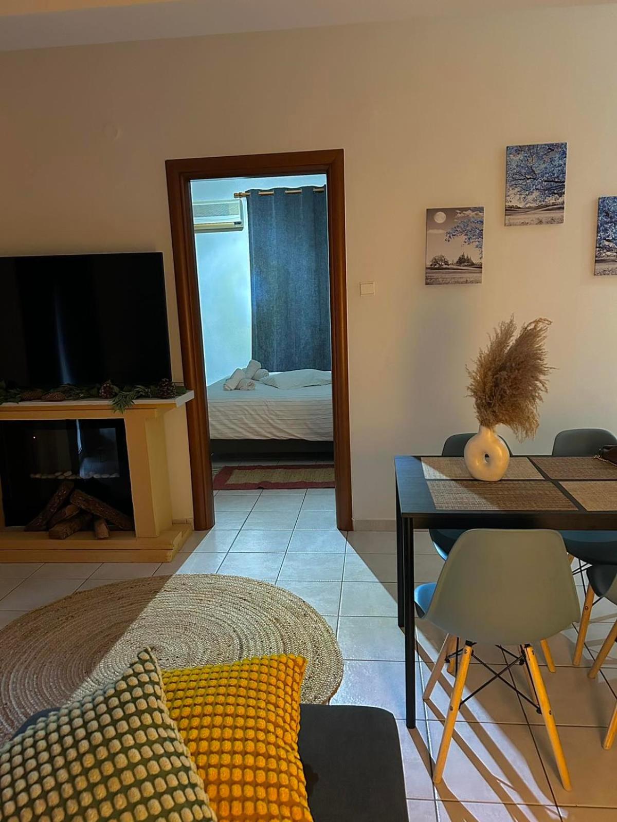 Gk Suites-Constantin View , Auto Check-In 24H Larissa Extérieur photo